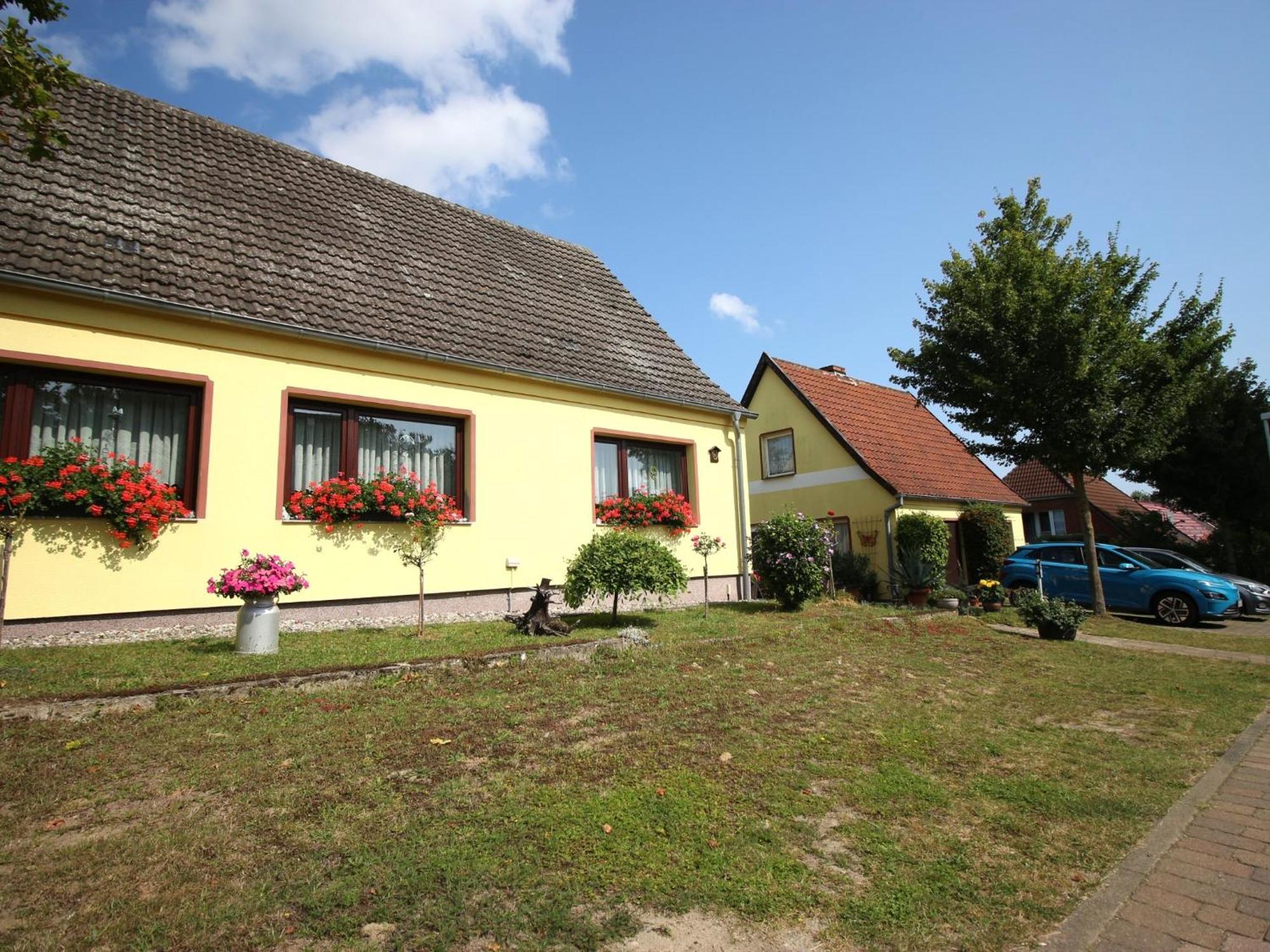 Ferienwohnung Familie Schmidt Bergen Auf Rugen Exterior foto